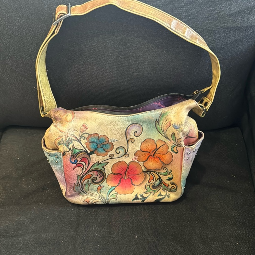 Vintage leather anushchka bag/ wallet